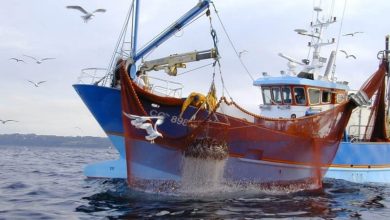 المفوضية الأوروبية: لم يتم الشروع في مفاوضات تجديد اتفاق الصيد مع المغرب